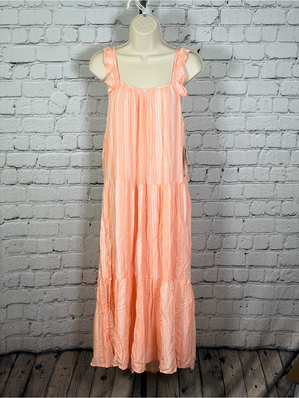 Como Vintage Sleeveless Peach Maxi Dress with Ruffle Straps M